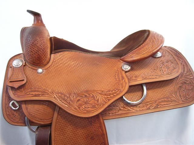 Used Saddle:- Image Number:0